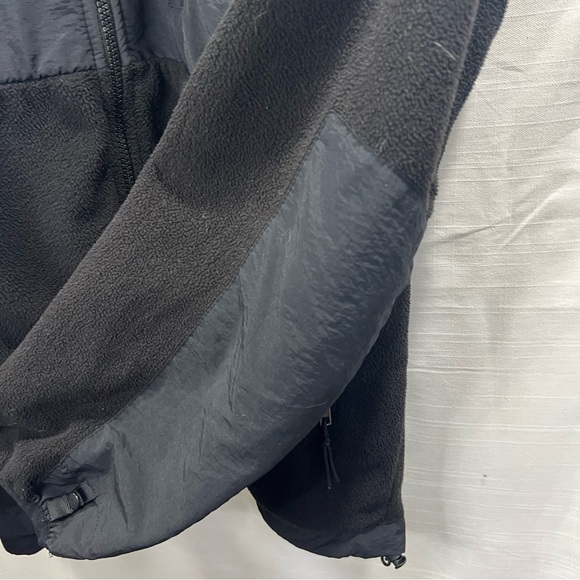 The North Face Denali Fleece Jacket Men’s L – Black – Full Zip – Classic Style - Picture 7 of 8